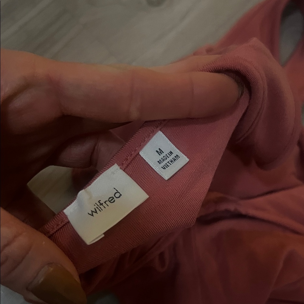 Aritzia Market Midi Dress Pink Medium - Picture 9 of 9